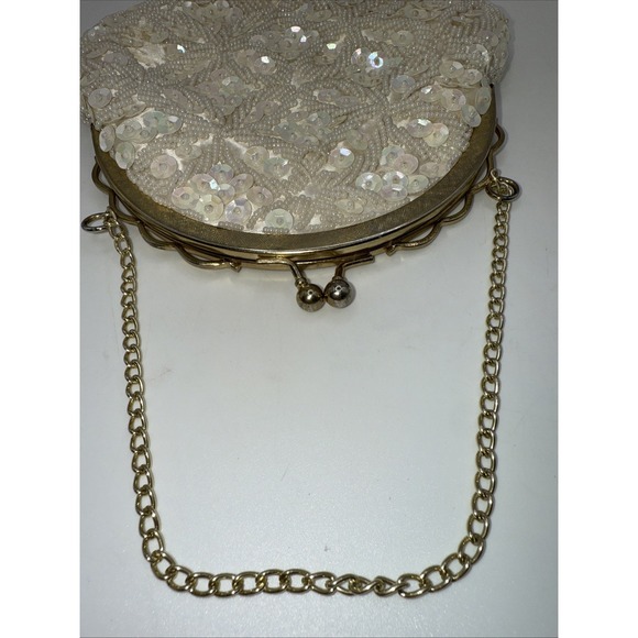 Vintage Handmade Purse Beaded Sequins Cream Gold Chain Clasp Hong Kong‎ - Picture 3 of 6